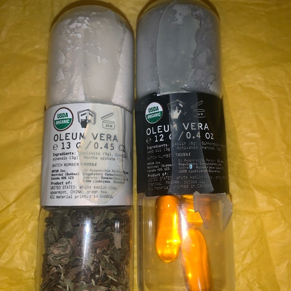 🫶🏻2 for $20🫶🏻 Detox and Purifying Masks - Picture 4 of 4